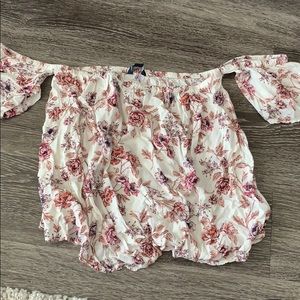 Flower blouse. Flowy